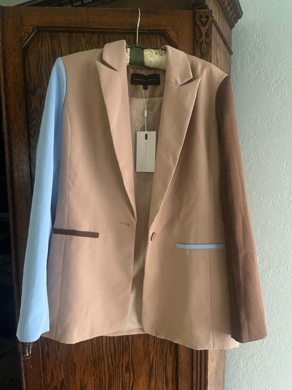 Endless Rose trendy Womens Blazer NWT small